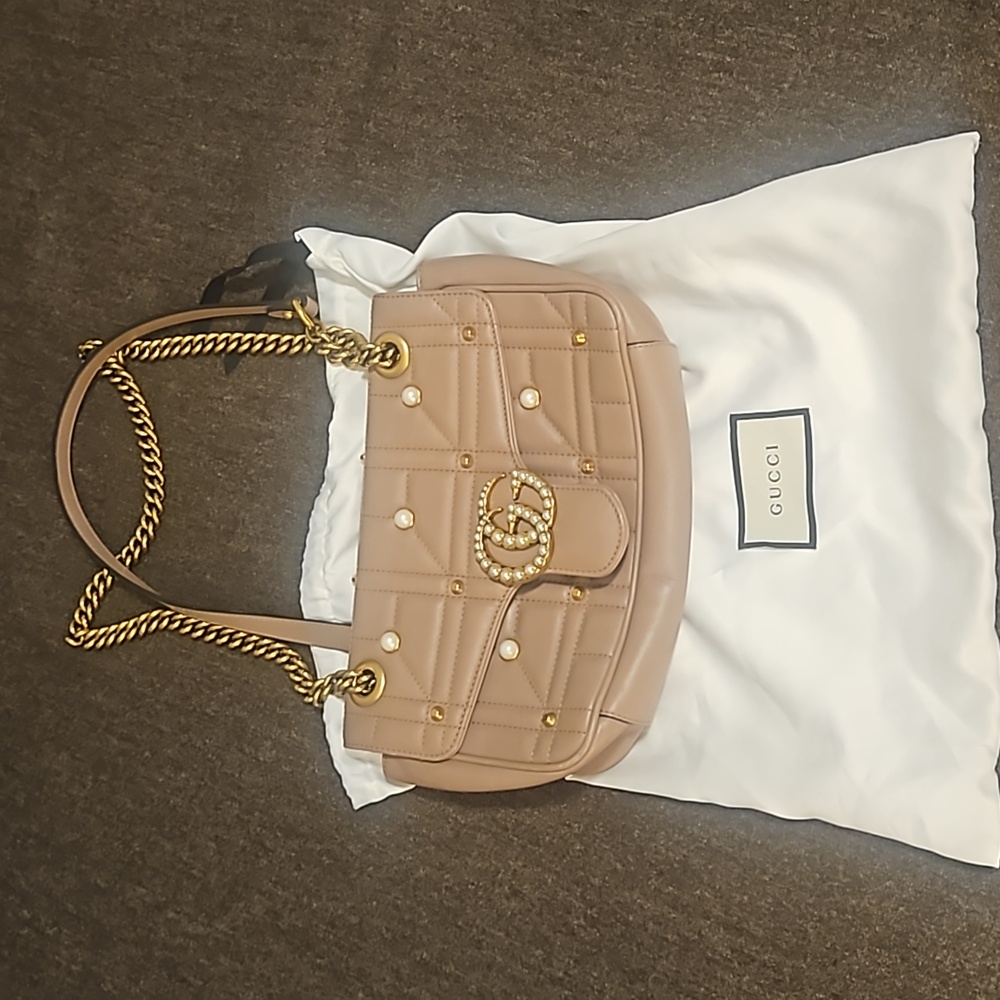 Gucci Pearl Marmont bag